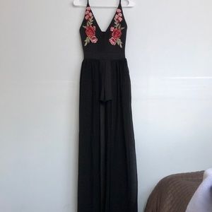 Small - one piece skort w/ sheer overlay